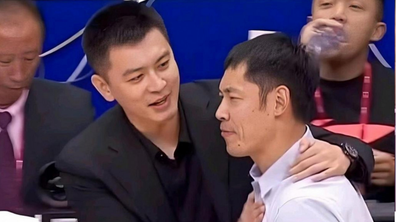 获泰伦卢BUFF后终输球，第8位下课主帅即将诞生，球迷：杨鸣快来