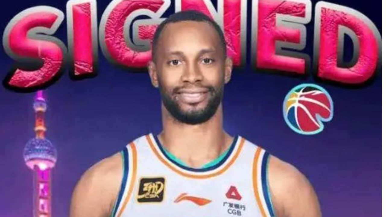 杨鸣抛弃之人，成为上海击败山东奇兵！单节20分，球迷：辽宁队后悔吗