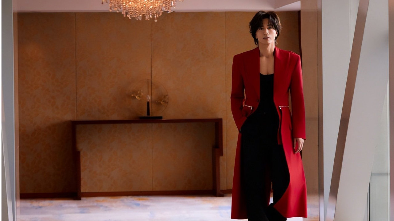 言承旭演唱会提词器带情绪指令引争议，阿信回应