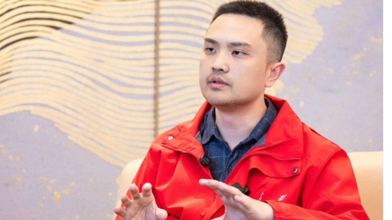 【专访】东风商用车李智：东风龙擎3.0⁺高效智慧动力链 四大优势