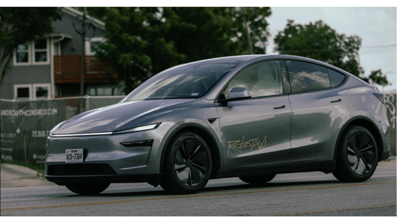 特斯拉全无人Robotaxi上线！奥斯汀全域可用，车队规模仅20辆