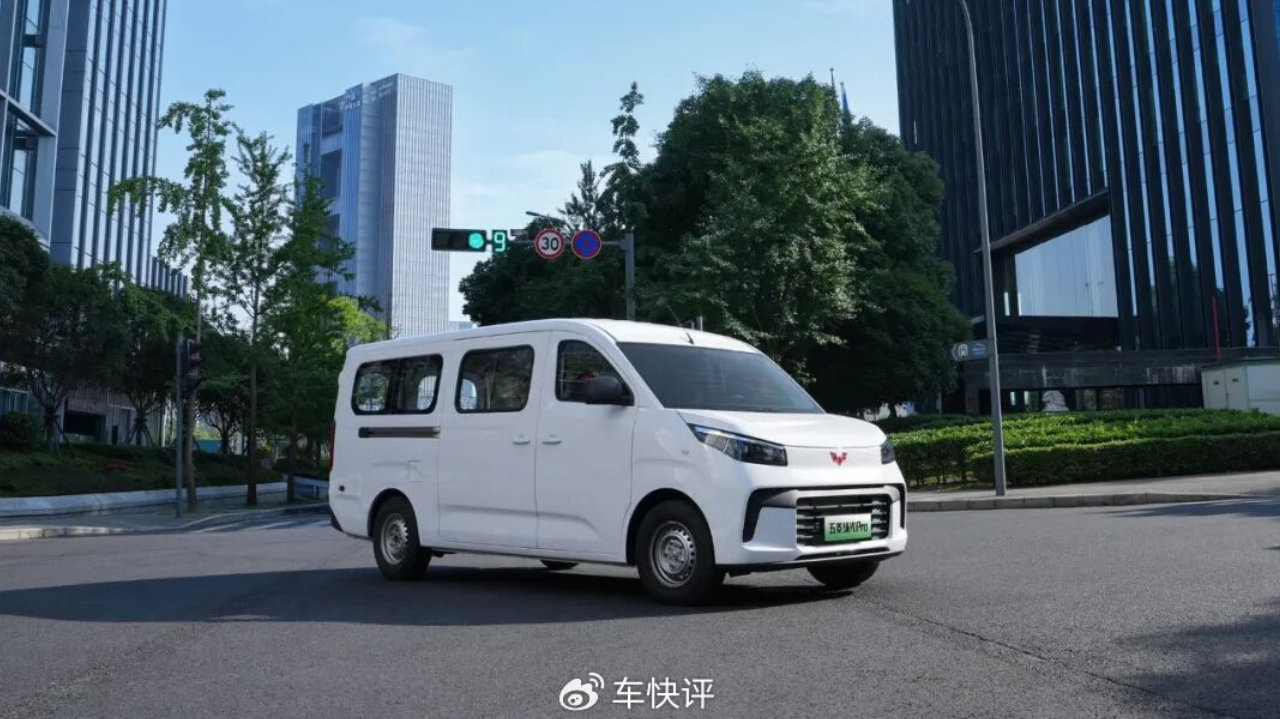 10.48万起售：五菱扬光Pro增程版上市，跨城接单没焦虑