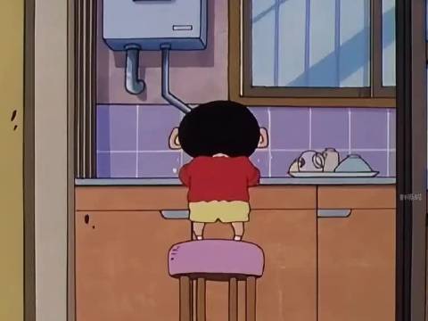 五岁的小新真的很懂事