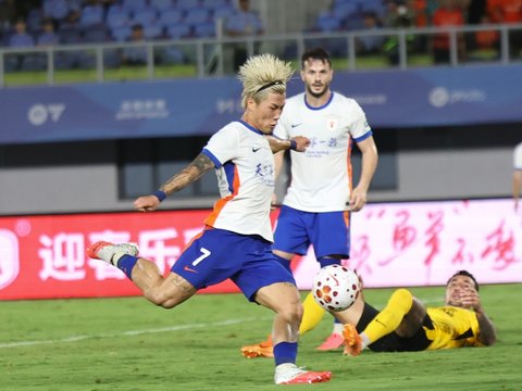 山东泰山0-2西海岸，唐田迎首败，球迷揪出4个责任人，小于在列！