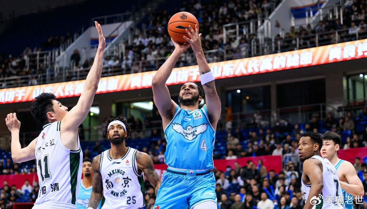 5人砍88分，青岛队集体爆发！刘维伟激活本土阵容，杀进4强有戏了