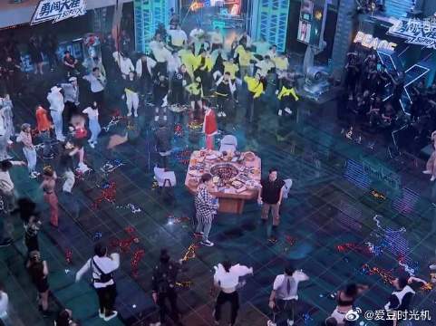 这一季的开场大秀真的很难忘