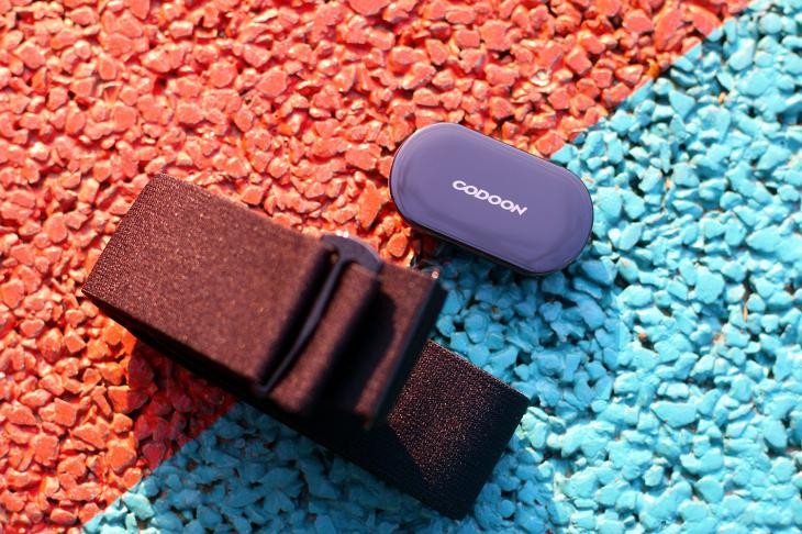 智能手表的心率只是参考更科学实时的心率监测咕咚心率带 智能手表的心率只是参考更科学实时的心率监测咕咚心率带