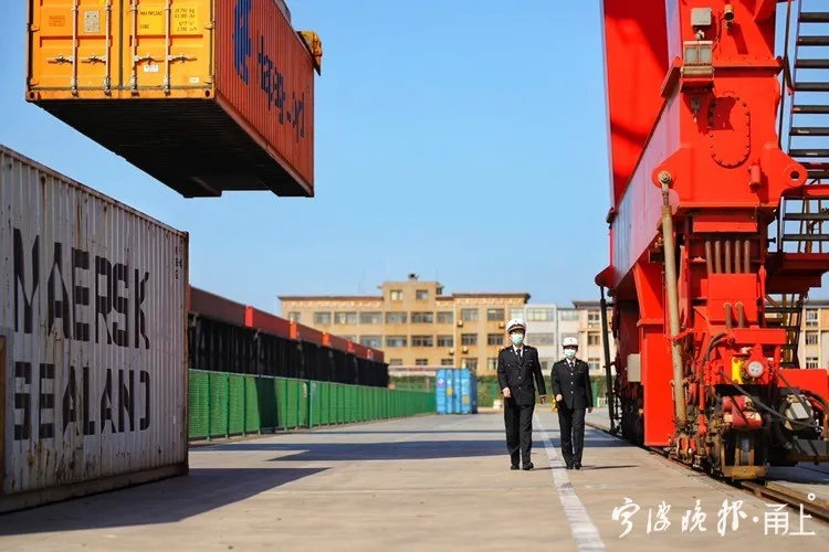 入世20周年,宁波进出口额首破万亿大关,成中国第六个外贸万亿之城休闲区蓝鸢梦想 - Www.slyday.coM 入世20周年,宁波进出口额首破万亿大关,成中国第六个外贸万亿之城休闲区蓝鸢梦想 - Www.slyday.coM