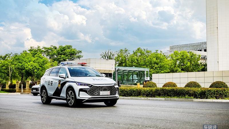 你觉得比亚迪靠网约车走量，其实人家是真正的公务车“之王”