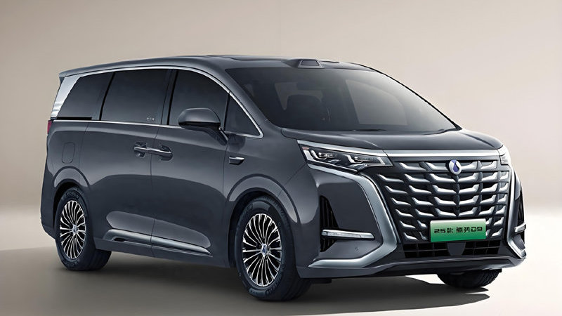 奔驰你后悔吗？比亚迪“开山辟路”，新款腾势D9售价仅埃尔法一半