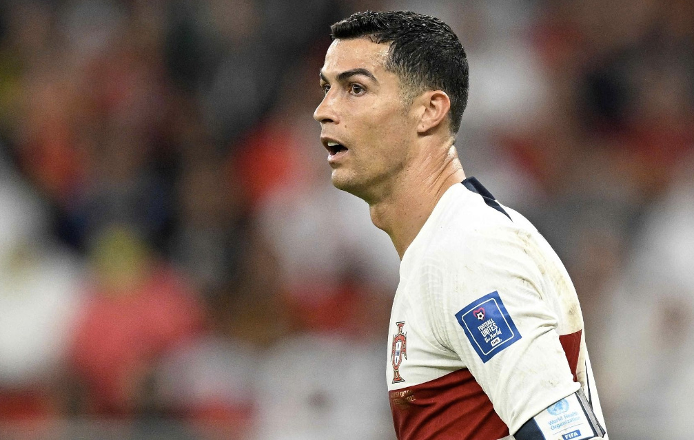 彻底翻脸,C罗绕过门德斯派心腹谈判,告别5大联赛罪魁祸首是他?休闲区蓝鸢梦想 - Www.slyday.coM 彻底翻脸,C罗绕过门德斯派心腹谈判,告别5大联赛罪魁祸首是他?休闲区蓝鸢梦想 - Www.slyday.coM