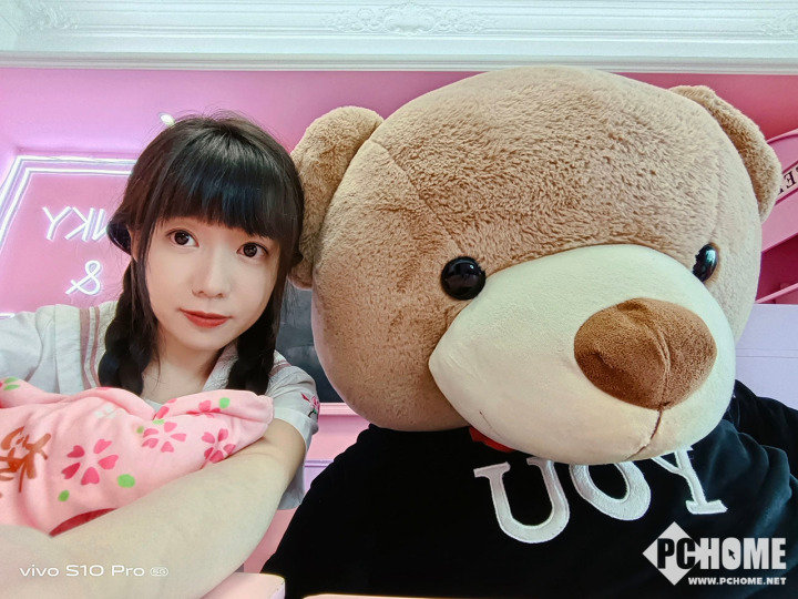 vivo S10 Pro评测 自拍实力先锋领跑人像拍照休闲区蓝鸢梦想 - Www.slyday.coM vivo S10 Pro评测 自拍实力先锋领跑人像拍照休闲区蓝鸢梦想 - Www.slyday.coM