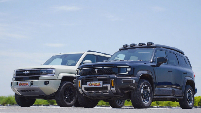 深蓝G318无忧穿越版对比豹5：越野和舒适究竟是不是对立的？