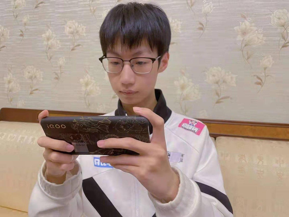 kpl和GDP_KPL第一轮各位置选手经济占比,向鱼啃土的神,cat经济排第二