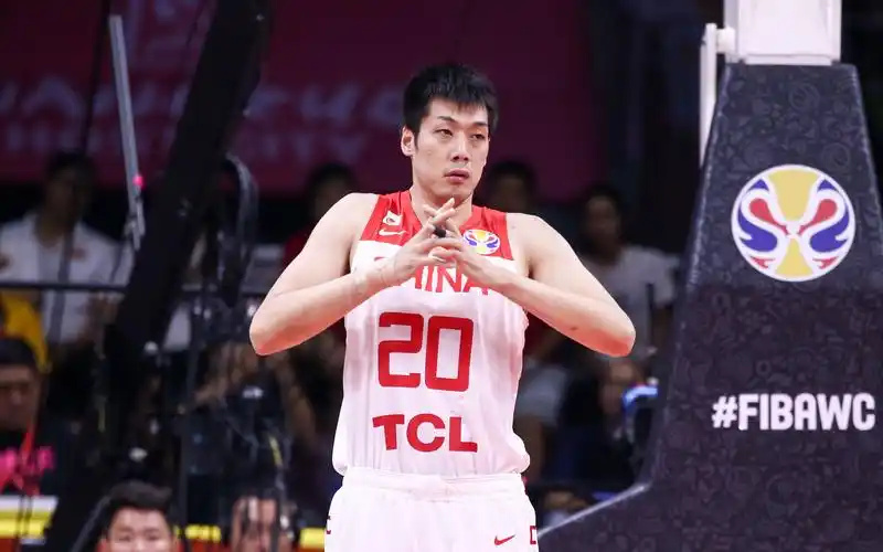 正式退出，任骏飞退役原因找到，16年薪水曝光，拒绝宏远，新工作曝光