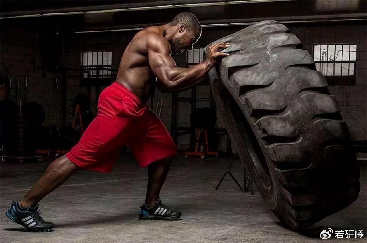 詹姆斯推轮胎，易建联推轮胎，周琦推轮胎，没有对比就没有伤害