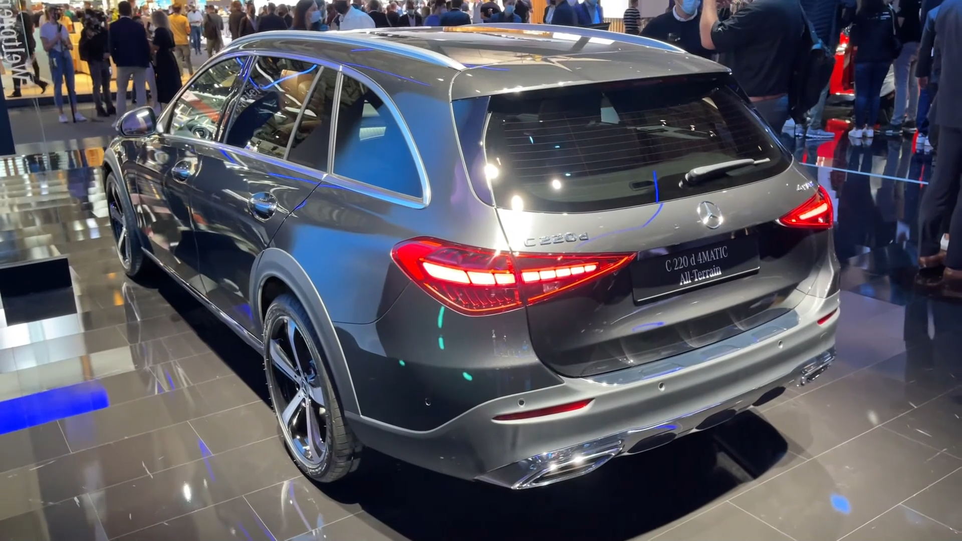 2022全新梅赛德斯C级全地形版