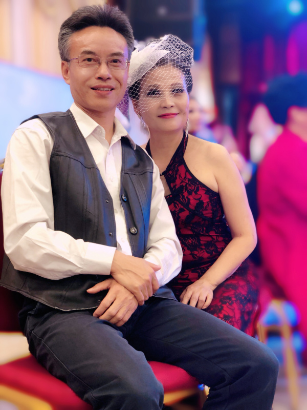 和你·在一起|陈光荣、杨慧:“30多年来,她给我带来的都是运气”休闲区蓝鸢梦想 - Www.slyday.coM 和你·在一起|陈光荣、杨慧:“30多年来,她给我带来的都是运气”休闲区蓝鸢梦想 - Www.slyday.coM