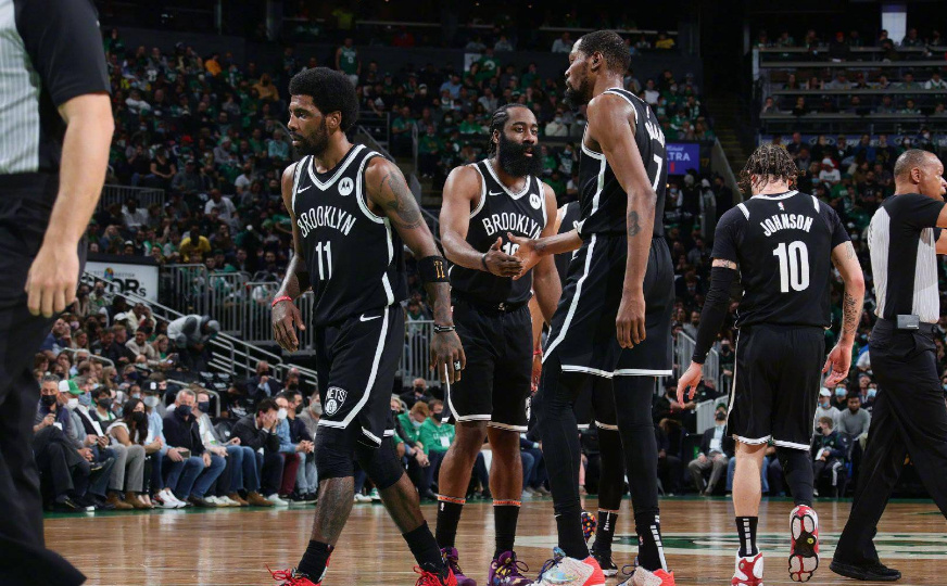 篮网队意外签下库里引发联盟震动