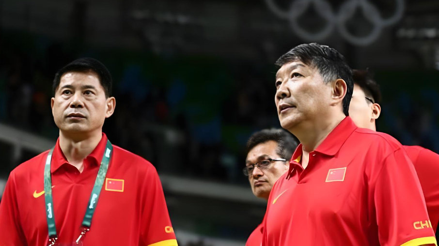 中国篮协：宫鲁鸣担任中国女篮主教练 郑薇下课