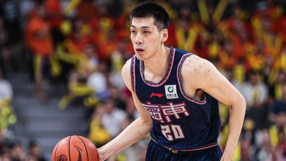 广东赢球别忘记他俩！任骏飞攻防兼备！莫兰德8中6砍14分13板5助2帽