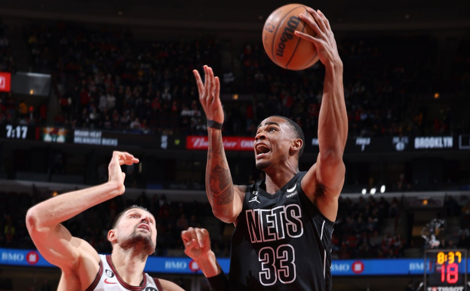 篮网官宣裁掉欧文球队总经理声明称因纪律问题做出艰难决定