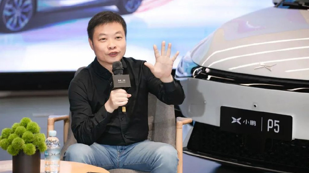 蔚小理销量下滑,哪吒零跑居上,新势力为何被抢了蛋糕?-新浪汽车