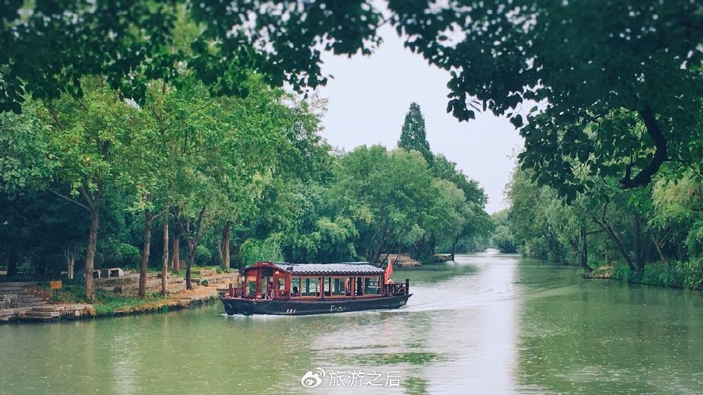 成都出发到杭州旅游，有哪些景点推荐，玩好吃好不被坑