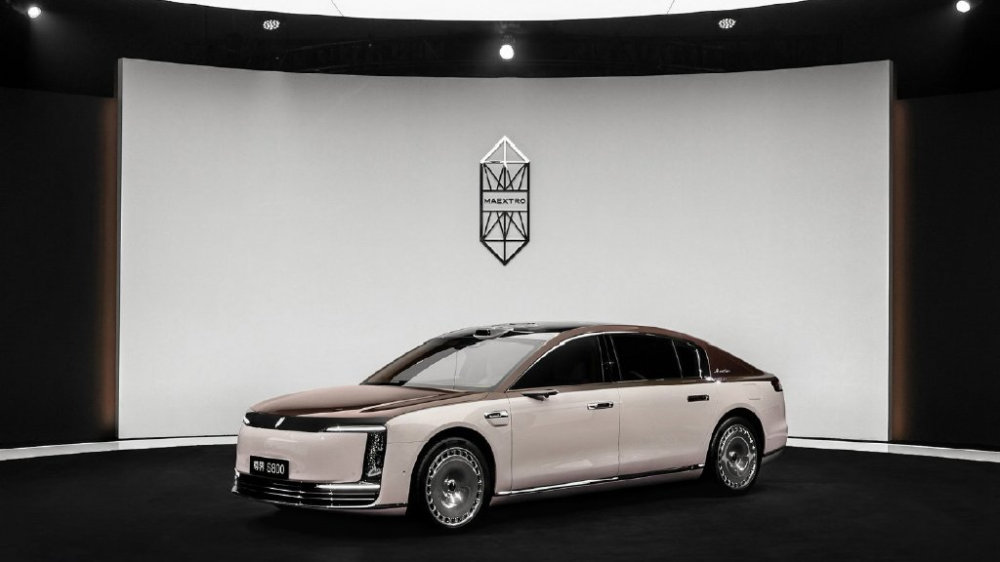 致敬时代之作，尊界S800售价70.8万元起，迎战奔驰S级、宝马7系！