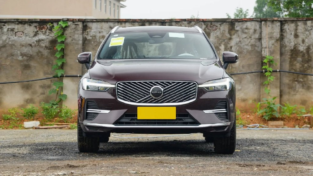 沃尔沃终于认清现实！新车上市“砍一刀”，直接砍了14万，能火？