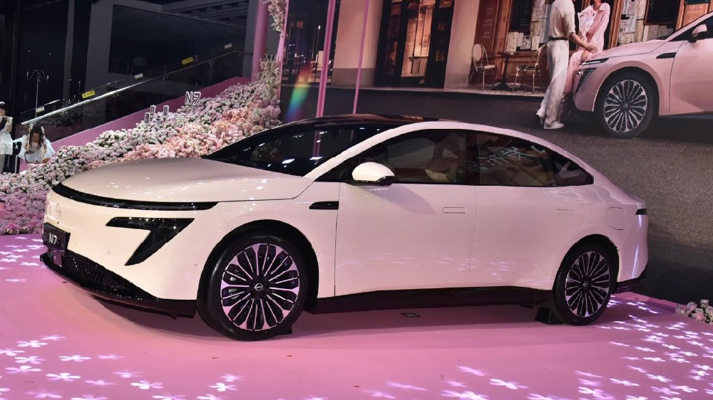 合资电车崛起了，月销10148台，卖11.99万，把问界M9甩在身后！