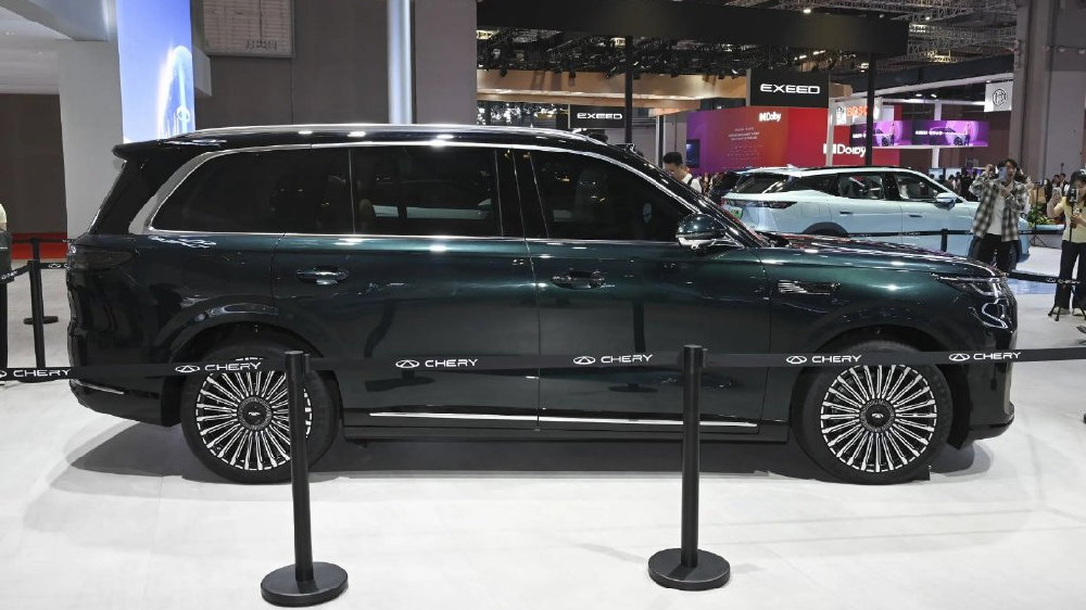 奇瑞“野心”偷偷藏不住！大型SUV卖18.99万，外观内饰都像理想L9