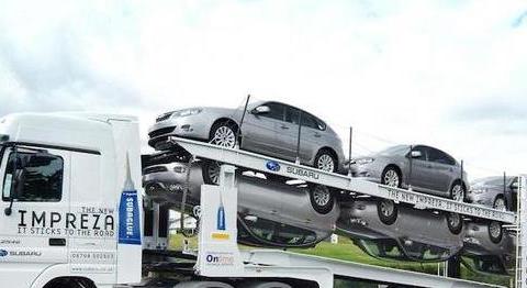 为什么汽车厂里的新车都是在“露天停放”，我们买的还是新车么？