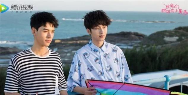 腾讯又一青春校园剧未播先火,男主高颜值不算啥,看到男二沦陷了