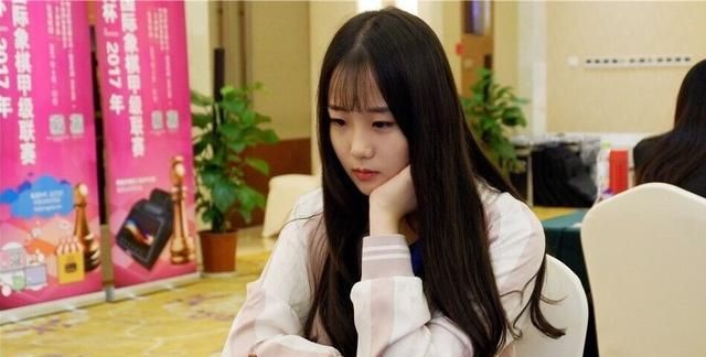 女神级国际象棋选手袁烨