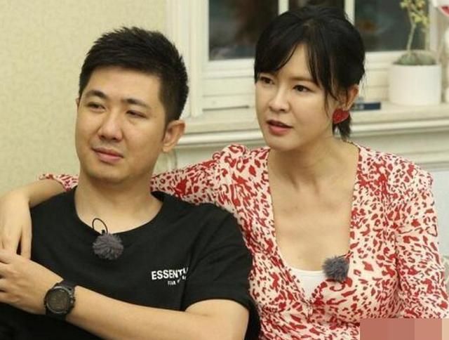 张徐宁晒老婆和爱子的睡熟照有你们真好李艾甜蜜回应
