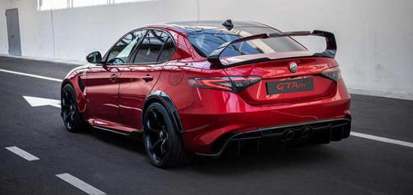 阿尔法·罗密欧Giulia GTA/GTAm全球限量500台发售