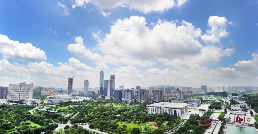 中国gdp是俄罗斯十倍_中国人均GDP首次超过俄罗斯经济规模差距则高达近9倍!(2)