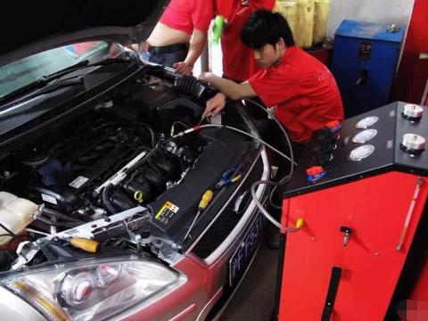 汽车到达6万公里，大保养一定要注意！车主：省了不少钱