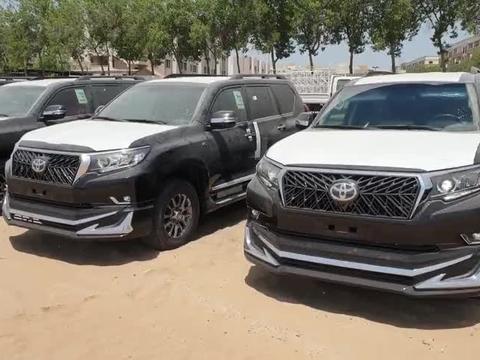 2019款丰田普拉多定制版到港，外观和内饰详细实拍