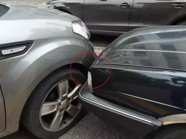 前车突然刹车,后车反应不及撞上去,哪一方应该负全责?