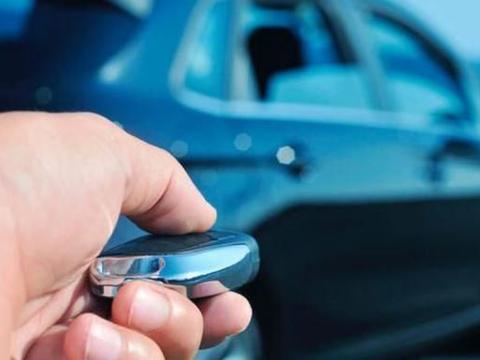 汽车长时间不开怎么保养维护？隔几天打次火好吗？答案让人意外