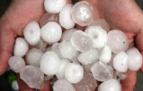 冰雹过后，车企实力显而易见，“纸糊车”终于露马脚