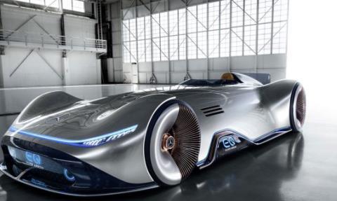 奔驰推出“神奇汽车”不仅会爬墙，还能倒立停车，不愧是德国制造