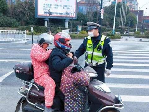 骑电动车省钱，还是骑摩托车省钱？算完一笔账，终于知道了