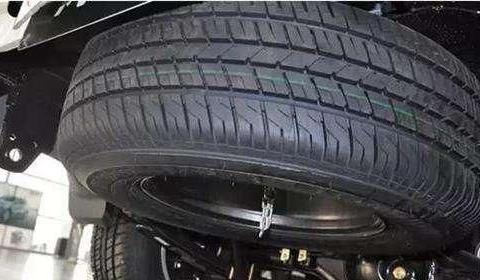 汽车保养千千万，但备胎的保养您做了吗？备胎也是需要呵护的！