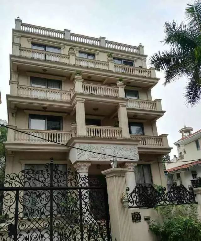 实拍丨福建5层豪宅,房子主体70万,外装门窗60万,内装13