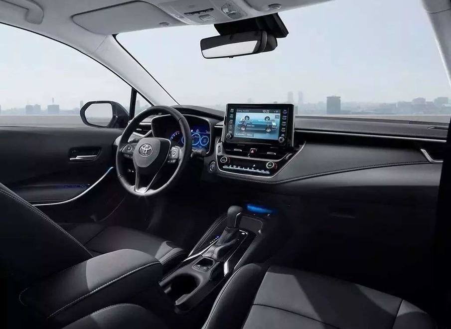 家里有小孩!轩逸/卡罗拉/昂克赛拉/雷凌,谁更适合奶爸?