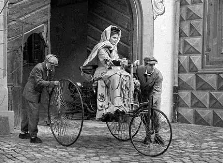 这些关于汽车的趣事，你知道几个？