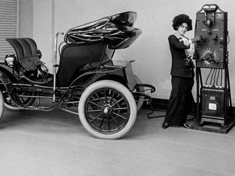 用煤发电，用电驱动车辆，真的是“新能源”吗？